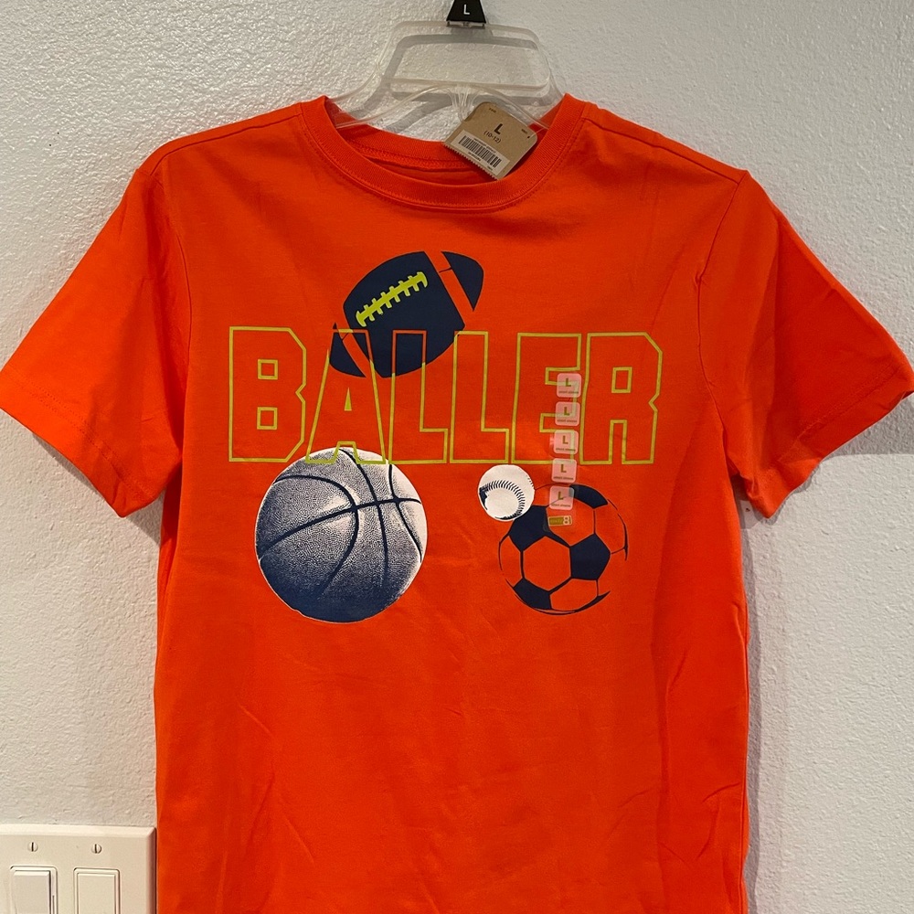 Crazy 8 Short Sleeve. Boys. Size Large.